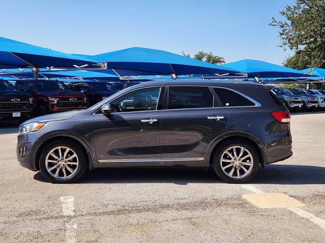 2016 Kia Sorento Vehicle Photo in DENTON, TX 76210-9321