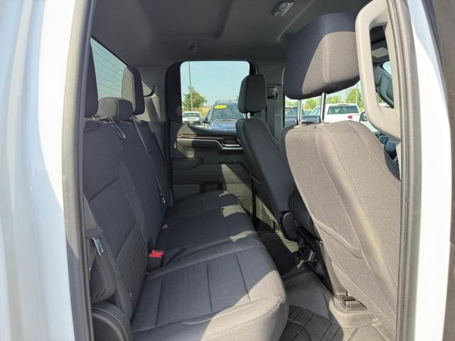 2023 Chevrolet Silverado 1500 Vehicle Photo in COLUMBIA, MO 65203-3903