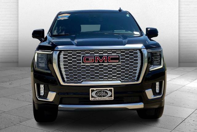 2024 GMC Yukon XL Vehicle Photo in TOPEKA, KS 66609-0000