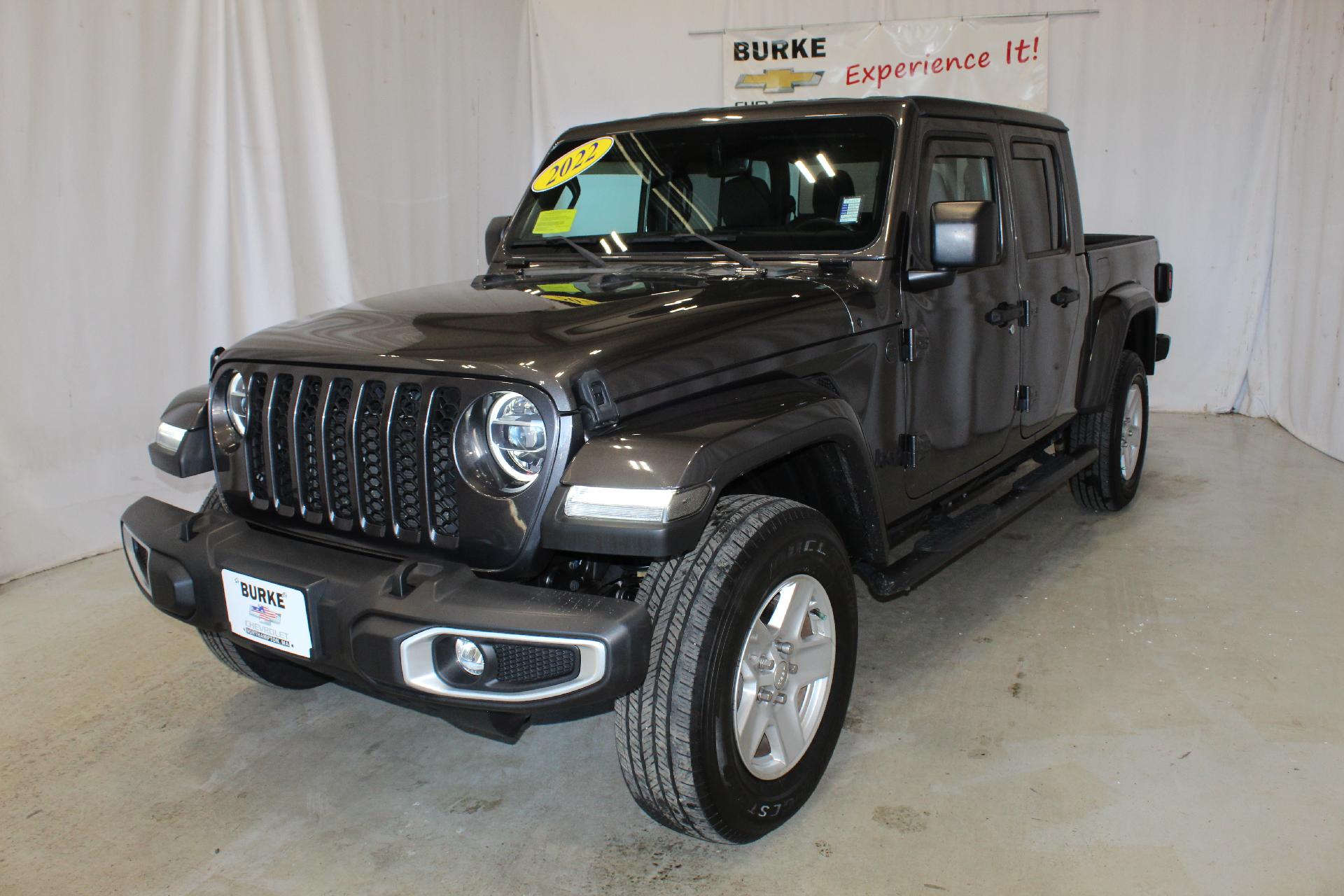 2022 Jeep Gladiator Vehicle Photo in NORTHAMPTON, MA 01060-1120