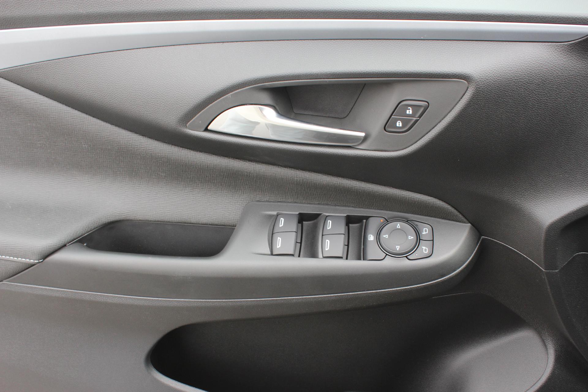2025 Buick Envista Vehicle Photo in AURORA, CO 80012-4011