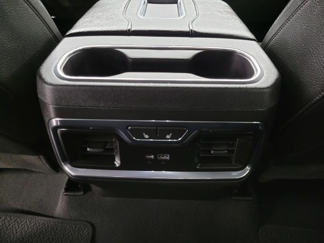 2022 GMC Sierra 1500 Vehicle Photo in NEENAH, WI 54956-2243