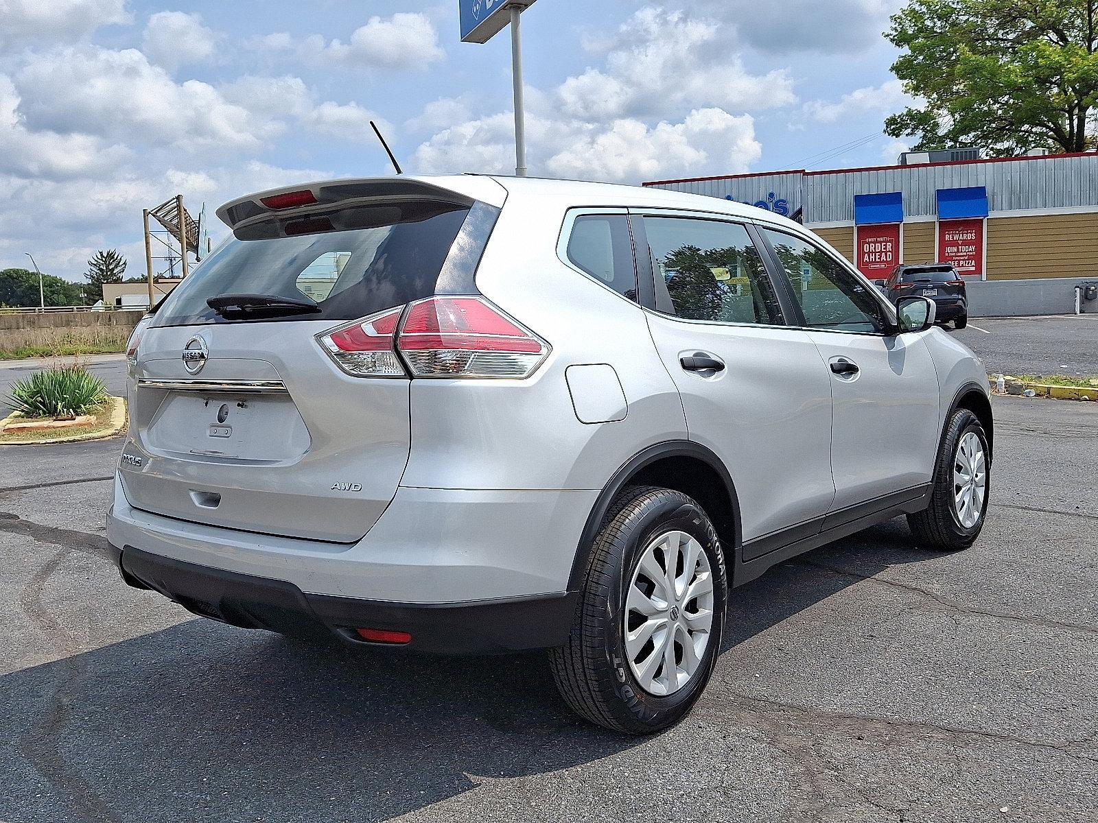 2016 Nissan Rogue Vehicle Photo in Harrisburg, PA 17111
