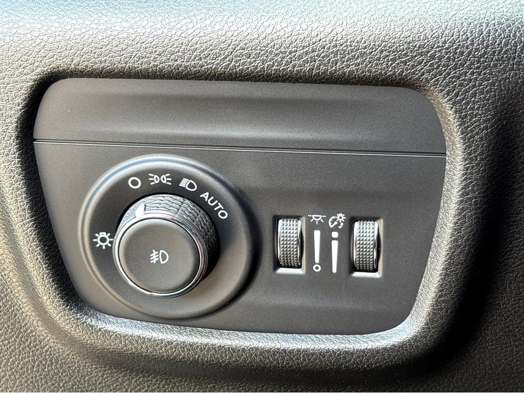 2023 Jeep Grand Cherokee Vehicle Photo in POOLER, GA 31322-3252