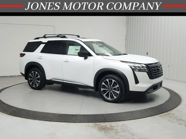 2026 Nissan Pathfinder Vehicle Photo in Savannah, TN 38372