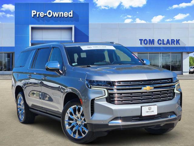 2024 Chevrolet Suburban Vehicle Photo in DENTON, TX 76210-9321