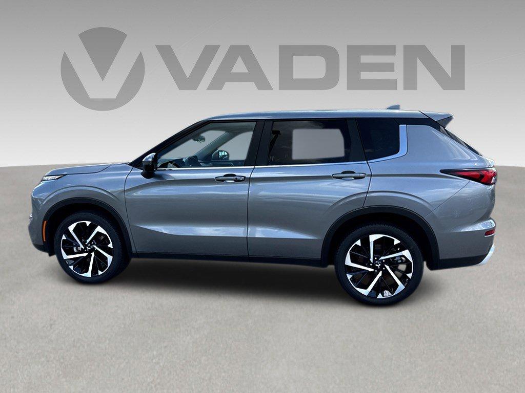 2024 Mitsubishi Outlander Vehicle Photo in SAVANNAH, GA 31406-4513