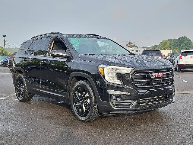 2023 GMC Terrain Vehicle Photo in TREVOSE, PA 19053-4984