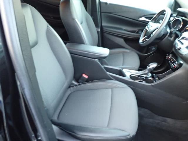 2023 Buick Encore GX Vehicle Photo in ZELIENOPLE, PA 16063-2910