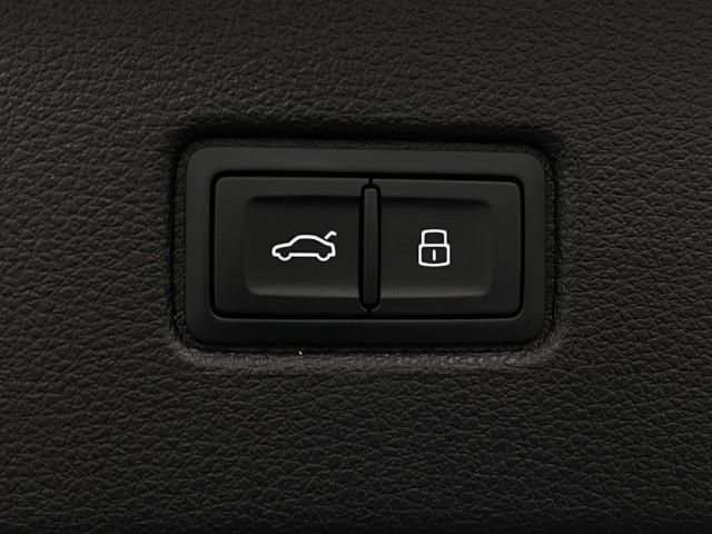 2025 Audi Q7 Vehicle Photo in Appleton, WI 54913