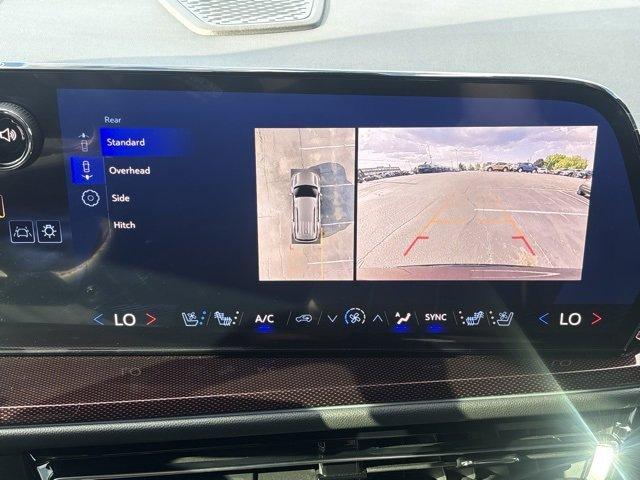 2025 Chevrolet Traverse Vehicle Photo in ROCHESTER HILLS, MI 48307-2741