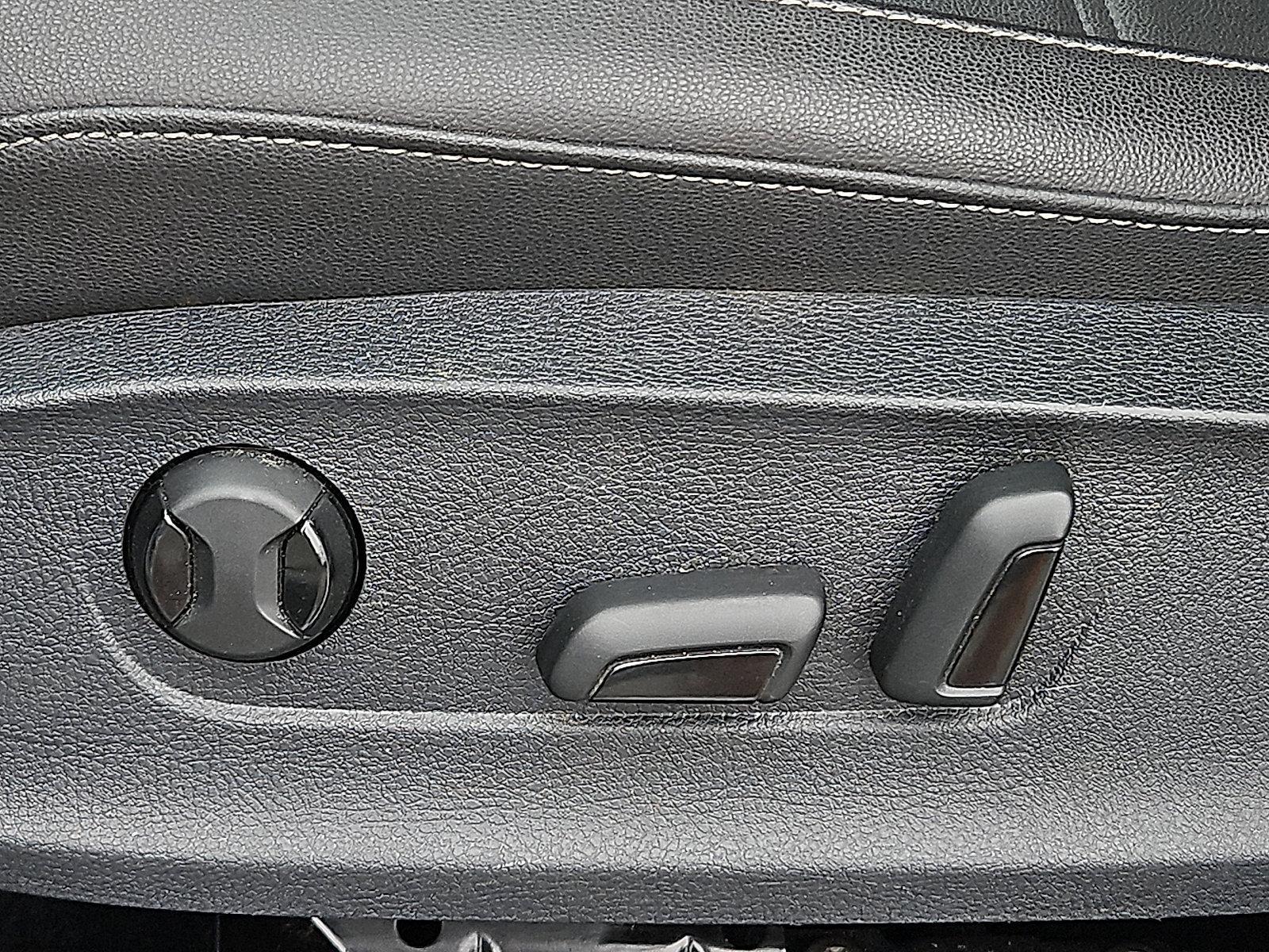 2020 Volkswagen Passat Vehicle Photo in Trevose, PA 19053