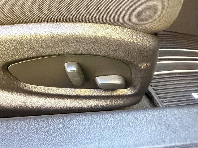 2022 Chevrolet Camaro Vehicle Photo in LEOMINSTER, MA 01453-2952