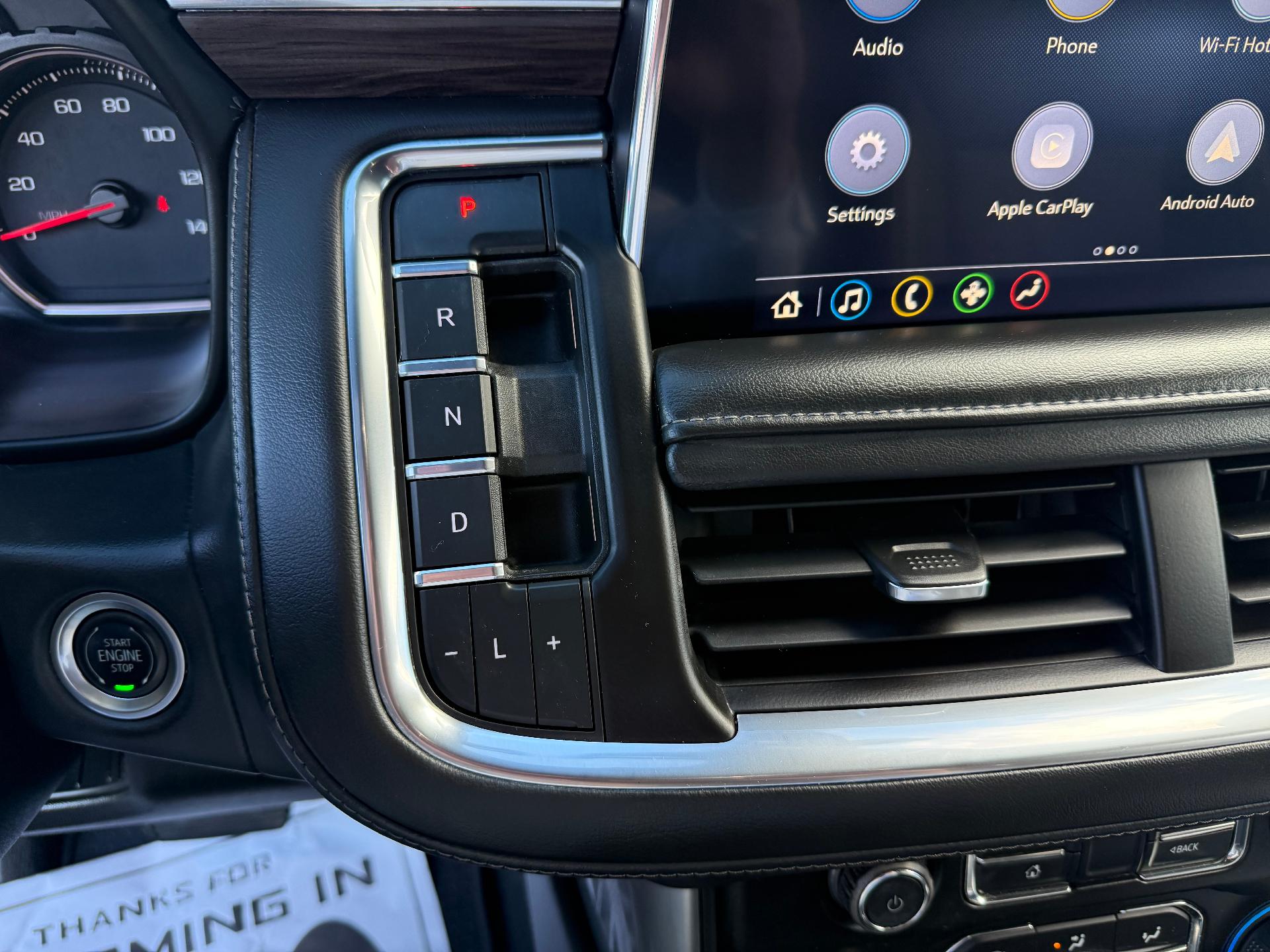 2021 Chevrolet Suburban photo 23 of 27