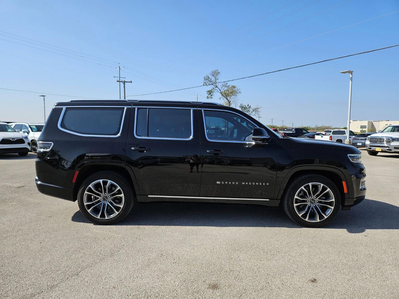 2024 Jeep Grand Wagoneer Vehicle Photo in Seguin, TX 78155
