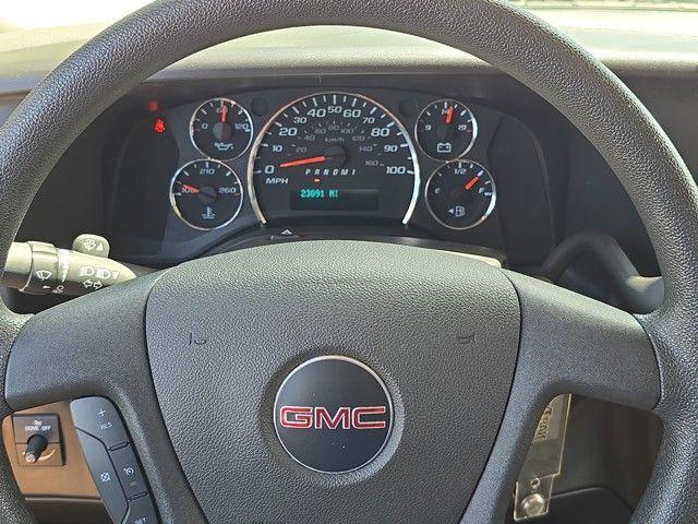 2023 GMC Savana Cargo Van Vehicle Photo in Pleasant Hills, PA 15236
