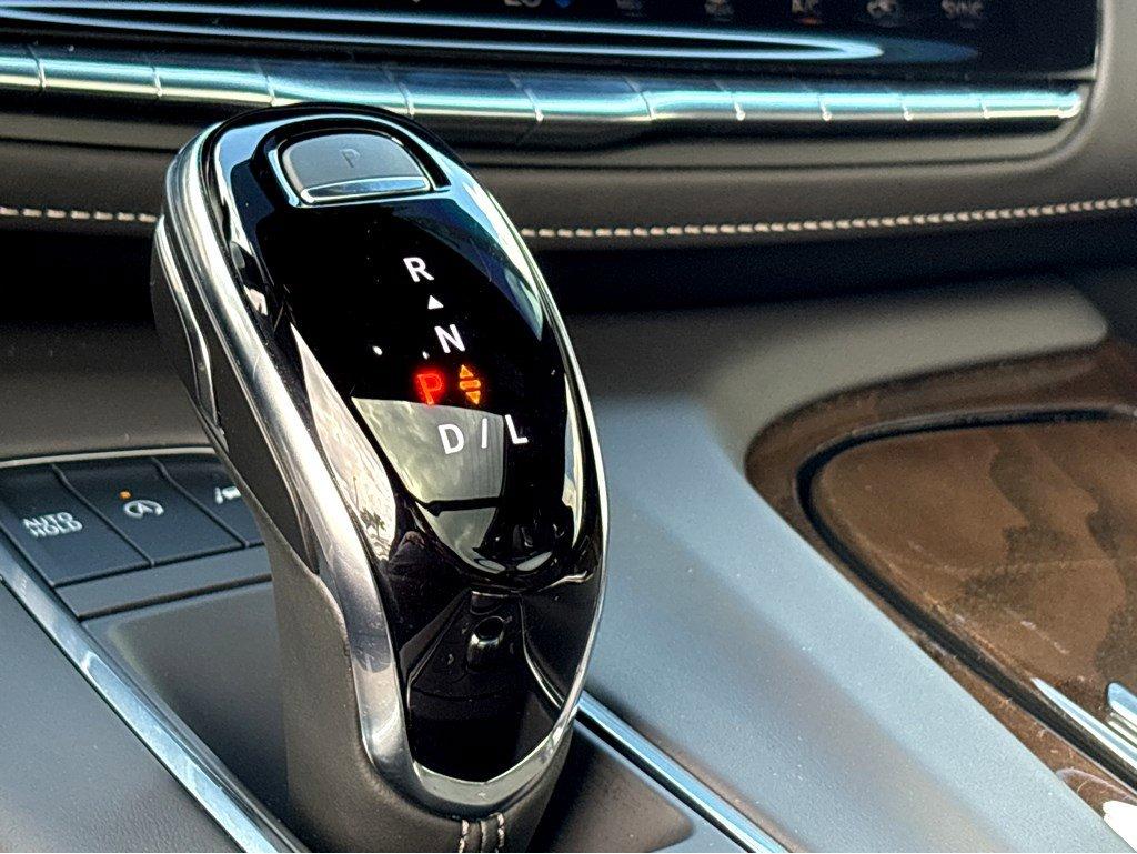 2024 Cadillac Escalade ESV Vehicle Photo in SAVANNAH, GA 31406-4513