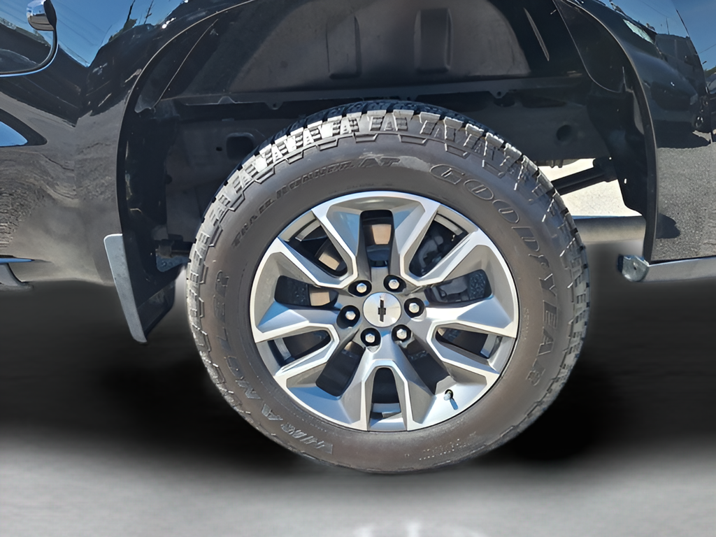 2023 Chevrolet Silverado 1500 photo 24 of 33