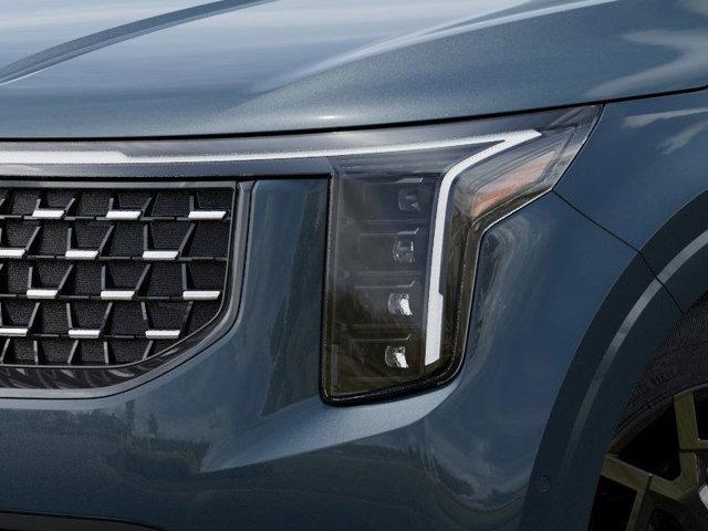 2025 Kia Carnival Vehicle Photo in Westbrook, ME 04092