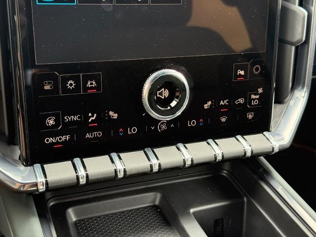 2025 GMC Acadia Vehicle Photo in COLUMBIA, MO 65203-3903