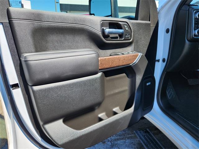 2022 GMC Sierra 3500 HD Vehicle Photo in AURORA, CO 80012-4011