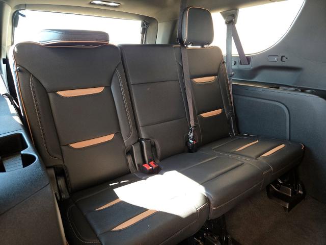2022 GMC Yukon XL Vehicle Photo in Weatherford, TX 76087
