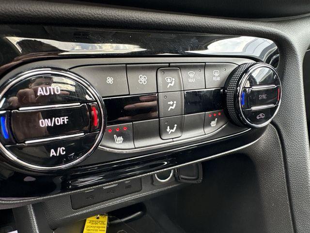 2023 Buick Encore GX Vehicle Photo in Pleasant Hills, PA 15236