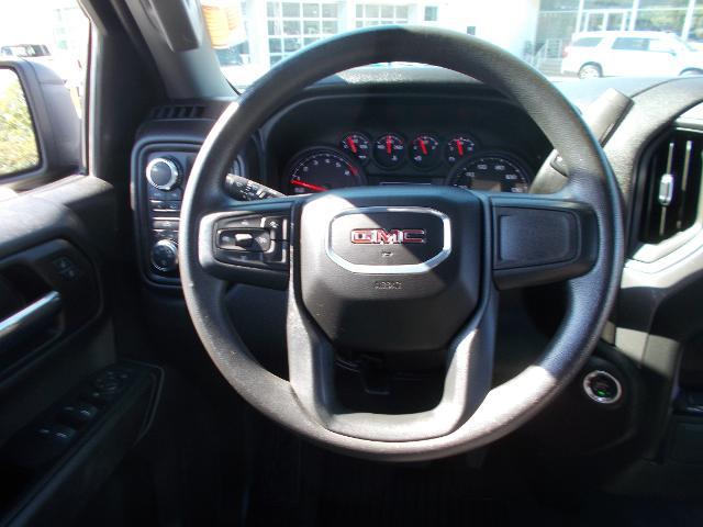 2024 GMC Sierra 1500 Vehicle Photo in LOWELL, MA 01852-4336
