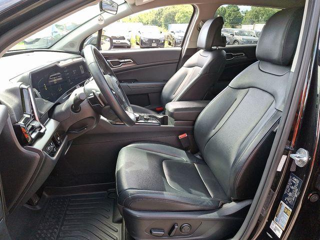 2023 Kia Sportage Hybrid Vehicle Photo in DANBURY, CT 06810-5034