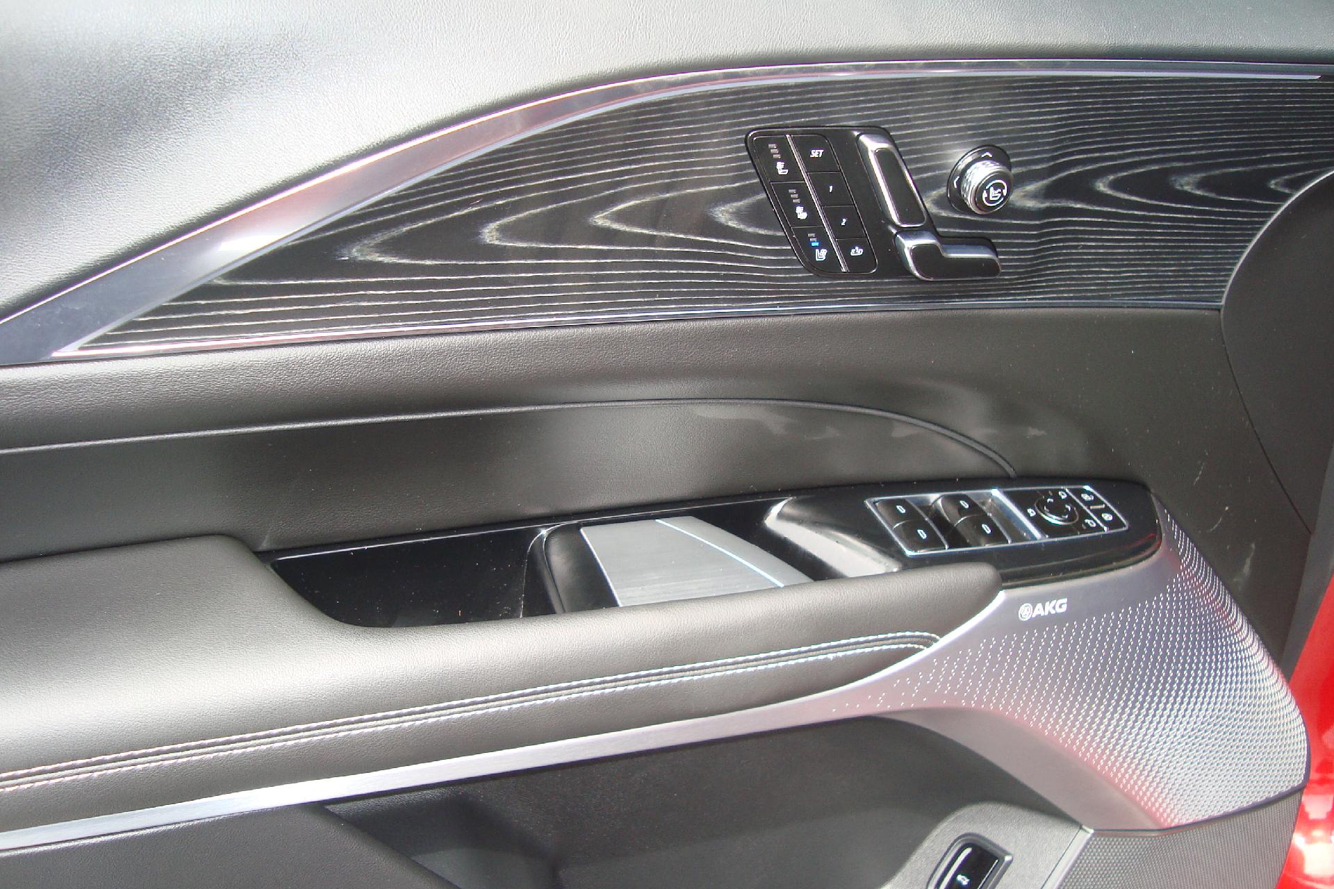 2024 Cadillac LYRIQ Vehicle Photo in PORTSMOUTH, NH 03801-4196