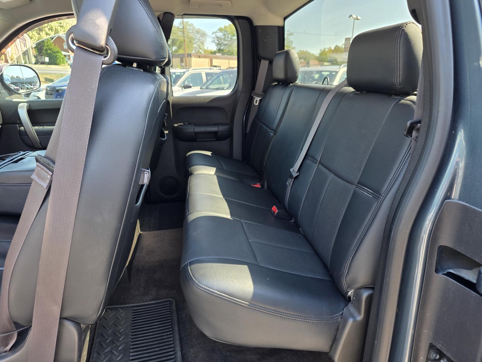 2013 Chevrolet Silverado 1500 Vehicle Photo in Harrisburg, PA 17111
