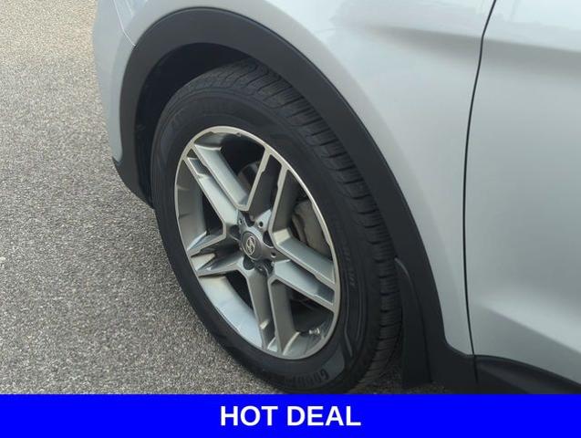 2019 Hyundai SANTA FE XL Vehicle Photo in Merrillville, IN 46410