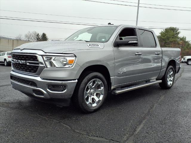 2022 Ram 1500 Vehicle Photo in WAYNESBURG, PA 15370-8079