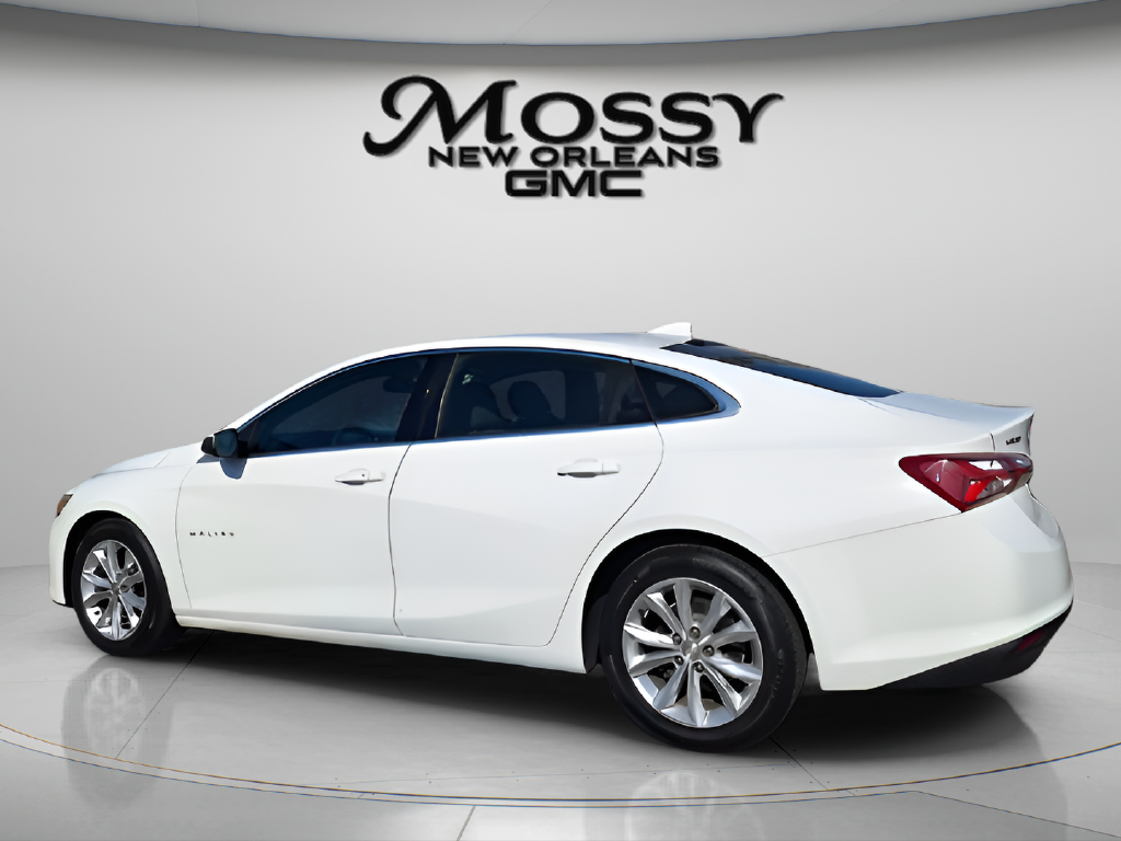 2022 Chevrolet Malibu photo 7 of 30