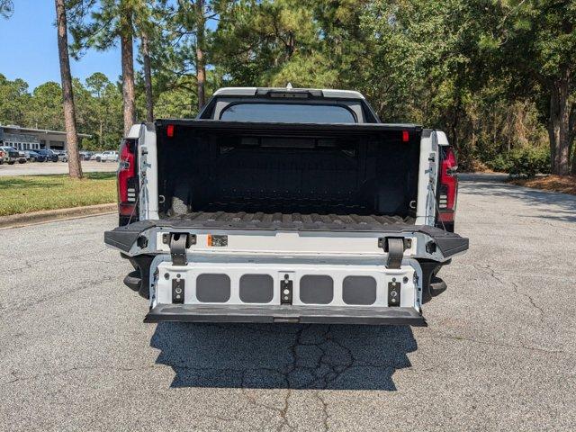 2024 Chevrolet Silverado EV Vehicle Photo in BRUNSWICK, GA 31525-1881
