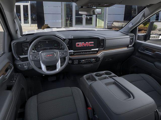 2025 GMC Sierra 2500 HD Vehicle Photo in DANBURY, CT 06810-5034