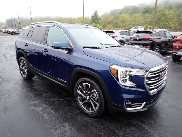 2022 GMC Terrain Vehicle Photo in ZELIENOPLE, PA 16063-2910