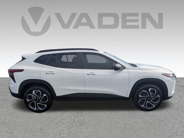 2025 Chevrolet Trax Vehicle Photo in BRUNSWICK, GA 31525-1881