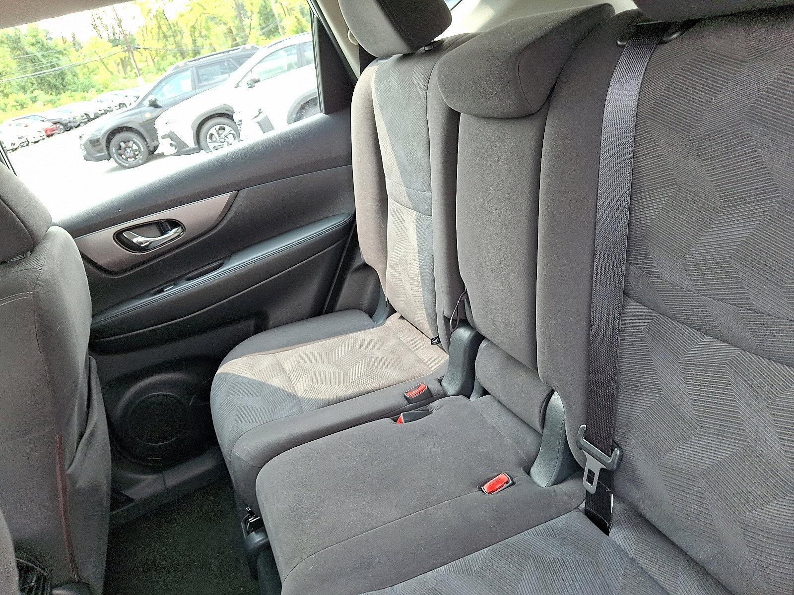 2016 Nissan Rogue Vehicle Photo in Harrisburg, PA 17111