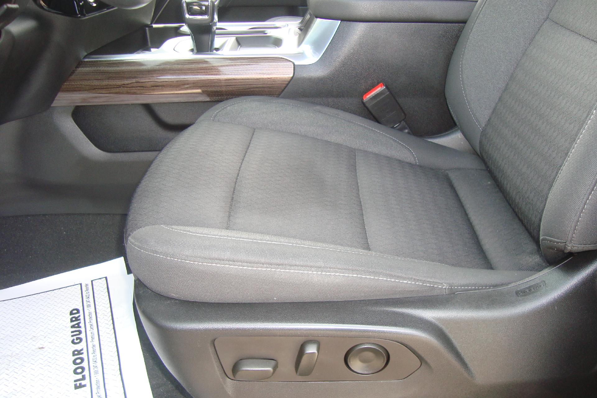 2023 Chevrolet Silverado 1500 Vehicle Photo in PORTSMOUTH, NH 03801-4196