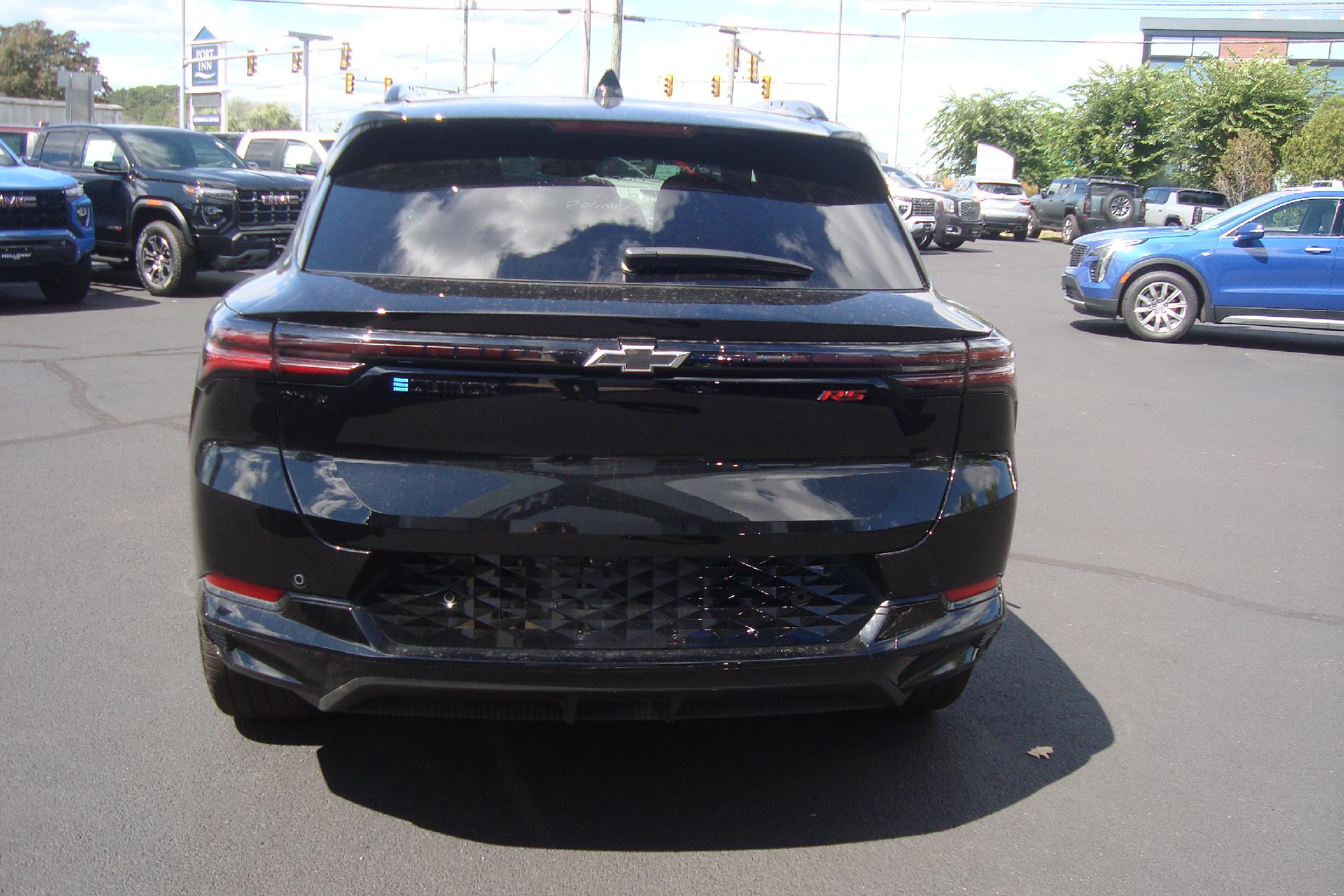 2025 Chevrolet Equinox EV Vehicle Photo in PORTSMOUTH, NH 03801-4196