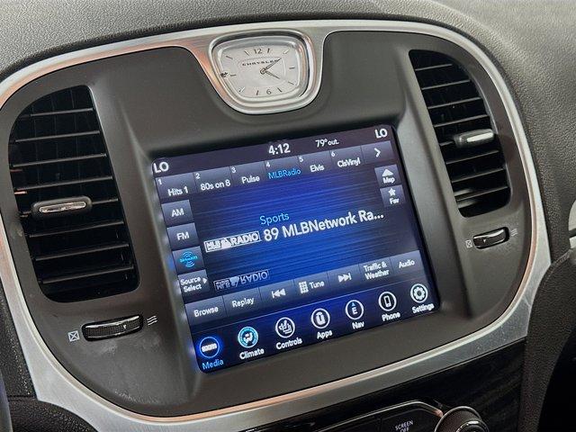 2020 Chrysler 300 Vehicle Photo in Flemington, NJ 08822