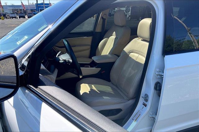 2022 Jeep Grand Cherokee L Vehicle Photo in INDEPENDENCE, MO 64055-1314