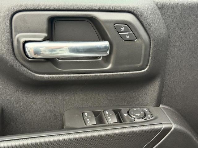 2026 GMC Sierra 1500 Vehicle Photo in COLUMBIA, MO 65203-3903