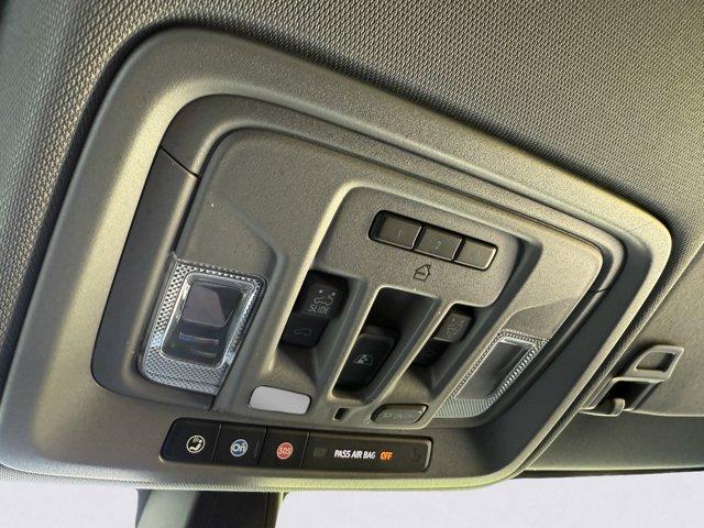 2020 GMC Sierra 1500 Vehicle Photo in LEOMINSTER, MA 01453-2952