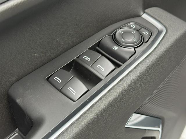 2026 GMC Sierra 1500 Vehicle Photo in COLUMBIA, MO 65203-3903