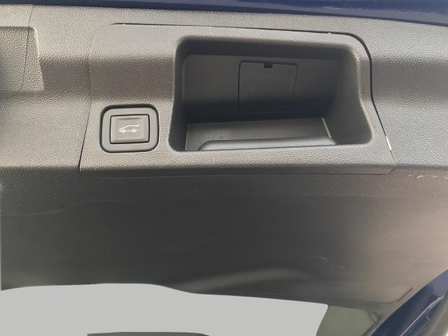 2023 GMC Acadia Vehicle Photo in GREEN BAY, WI 54303-3330