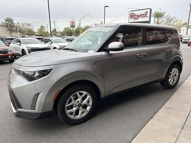 2024 Kia Soul Vehicle Photo in Tucson, AZ 85712