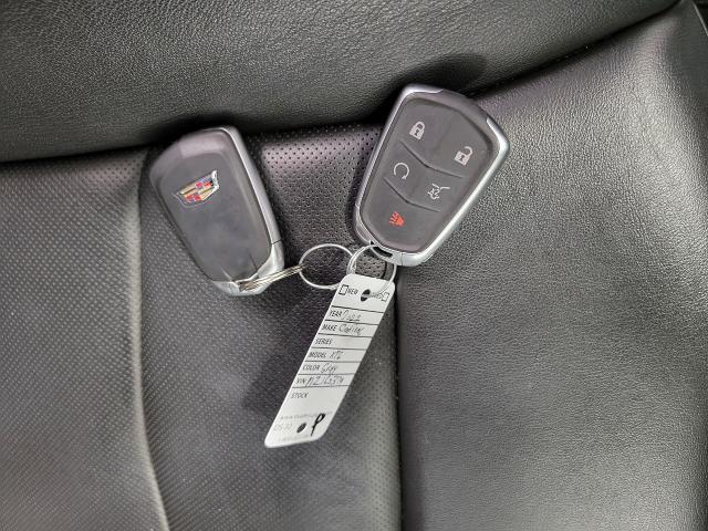 2022 Cadillac XT6 Vehicle Photo in NEENAH, WI 54956-2243