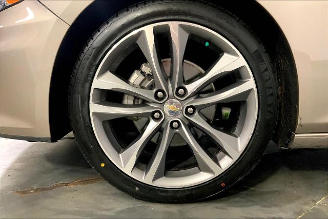 2024 Chevrolet Malibu Vehicle Photo in KANSAS CITY, MO 64114-4545